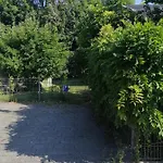 Borger Mit Garten Зауэрлах